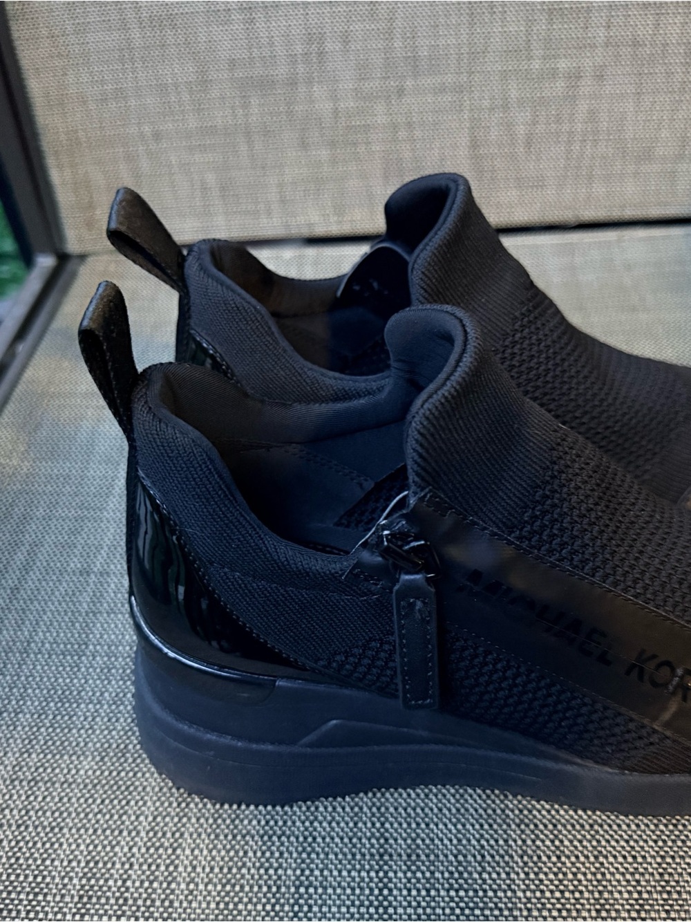 Michael Kors Women's Willis Wedge Trainer SIZE 8 - Picture 9 of 15